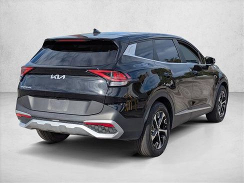 Used 2023 Kia Sportage EX image 5