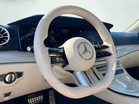 Used 2021 Mercedes-Benz E 450 Cabriolet image 34