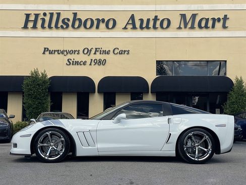 Used 2012 Chevrolet Corvette Grand Sport w/ 3LT Preferred Equipment Group RWD image 4