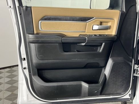 Used 2019 RAM 2500 Big Horn image 22