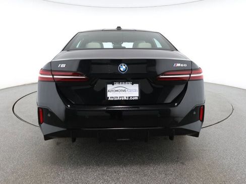 Used 2024 BMW i5 M60 w/ Premium Package image 5