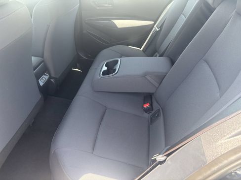 Used 2025 Toyota Corolla LE FWD image 14