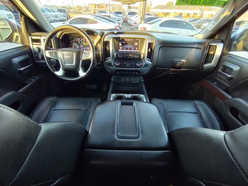 Used 2014 GMC Sierra 1500 SLT w/ SLT Crew Cab Value Package image 30
