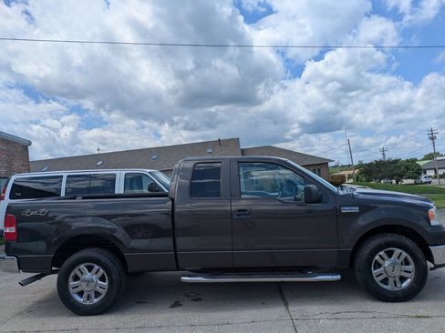 Used 2007 Ford F150 XLT AWD/4WD image 4