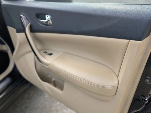 Used 2011 Nissan Maxima 3.5 SV w/ Premium Pkg image 26