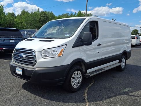 Used 2019 Ford Transit 250 130 Low Roof w/ Exterior Upgrade Package RWD image 3