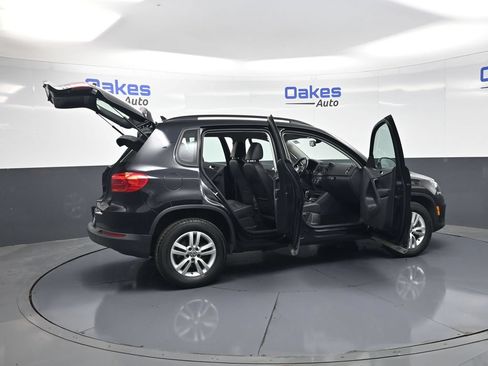 Used 2017 Volkswagen Tiguan S AWD/4WD image 48
