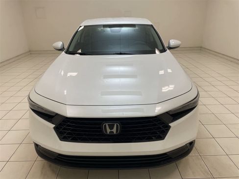 Certified 2025 Honda Accord LX image 22