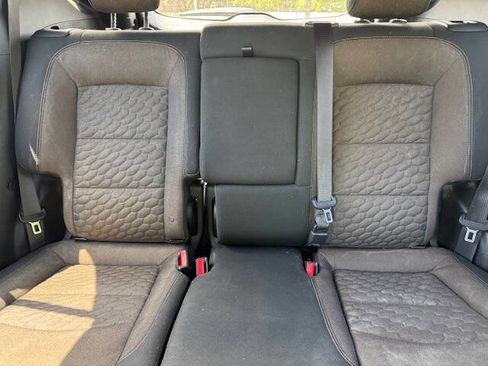 Used 2019 Chevrolet Equinox LT image 47