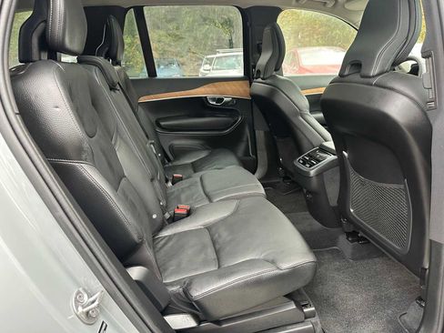 Certified 2025 Volvo XC90 B6 Plus image 12