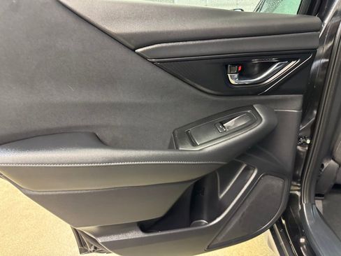 Used 2024 Subaru Outback Premium image 14