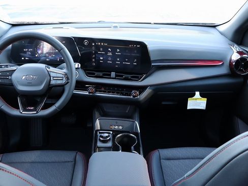 New 2025 Chevrolet Equinox RS image 21