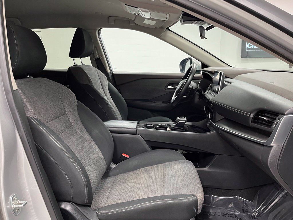 Used 2023 Nissan Rogue SV AWD/4WD image 57