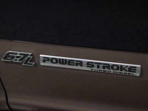 Used 2022 Ford F350 Lariat w/ Lariat Value Package image 31