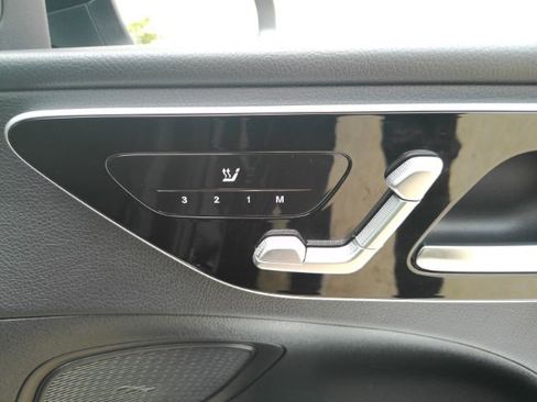 Used 2022 Mercedes-Benz C 300 Sedan image 20