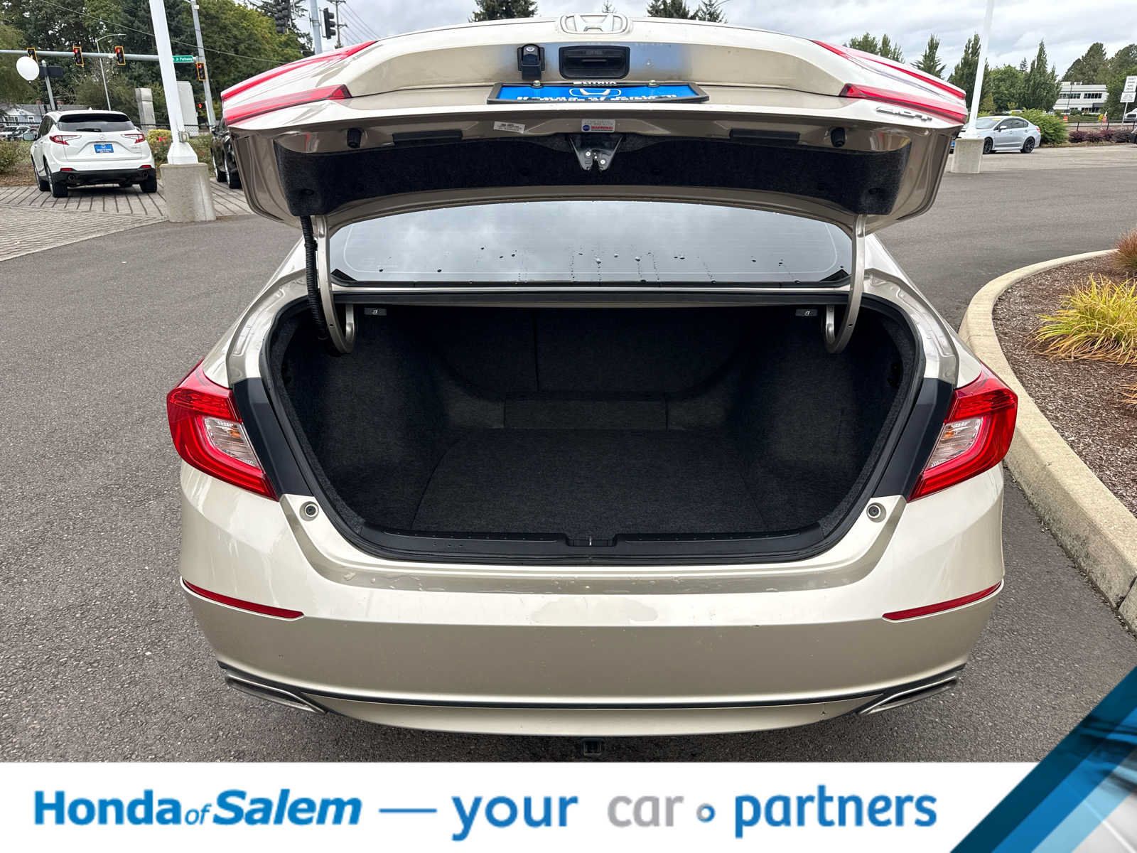 Used 2018 Honda Accord EX-L image 19