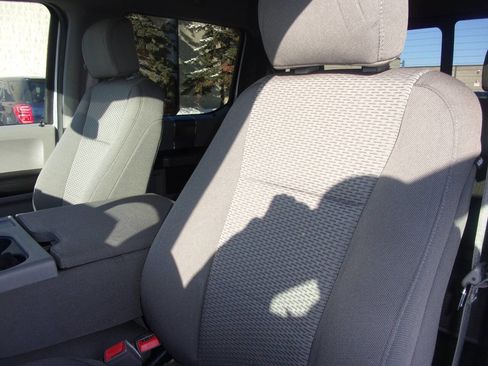 Used 2018 Ford F150 XLT w/ Equipment Group 302A Luxury image 12