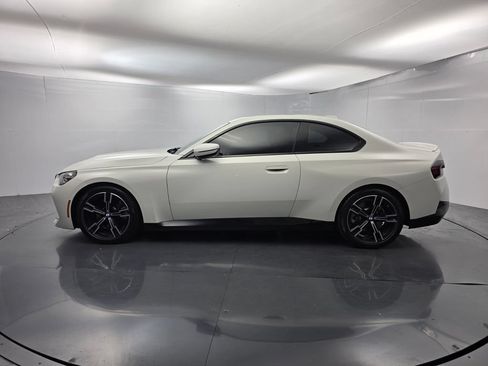 Used 2023 BMW 230i Coupe w/ M Sport Package RWD image 7