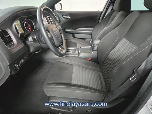Used 2023 Dodge Charger SXT RWD image 12