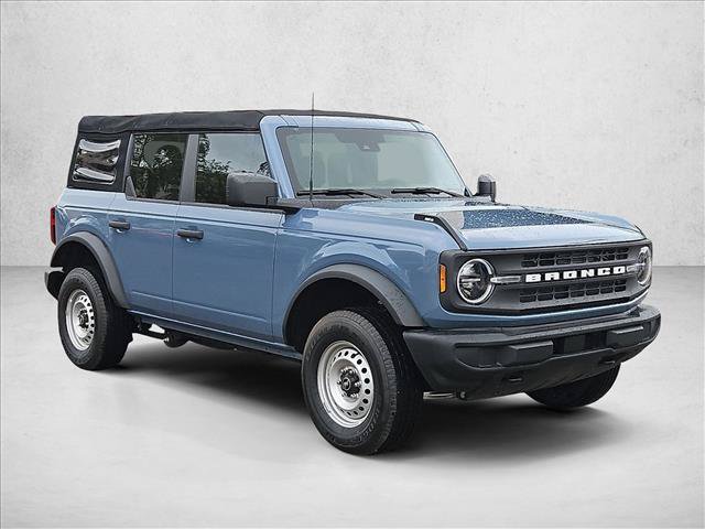 Used 2025 Ford Bronco 4-Door AWD/4WD image 4