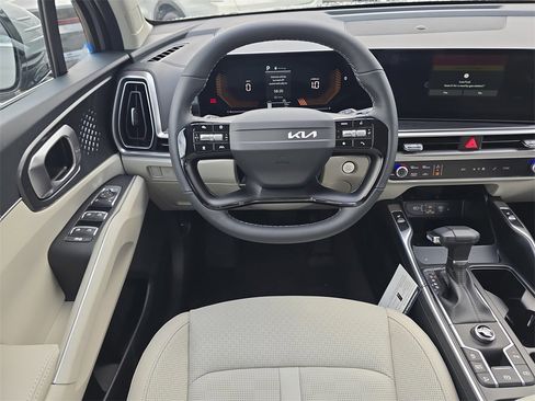 New 2026 Kia Sorento EX image 14