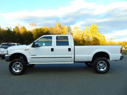 Used 2000 Ford F250 XLT image 24
