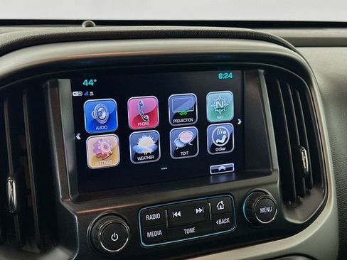 Used 2017 Chevrolet Colorado LT w/ Luxury Package, Chrome image 16