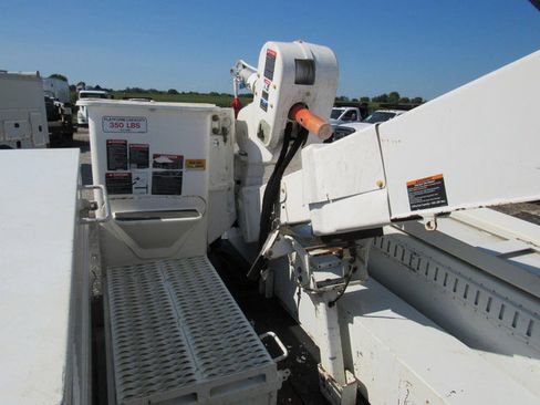 Used 2019 Ford F550 4x4 Regular Cab Super Duty image 20