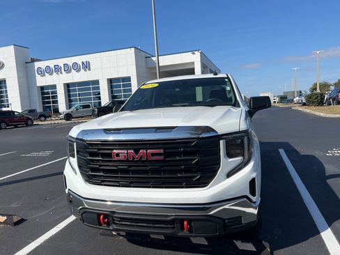 Used 2024 GMC Sierra 1500 Pro w/ Pro Value Package image 19