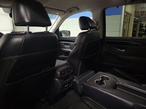 Certified 2023 Honda Pilot EX-L image 12