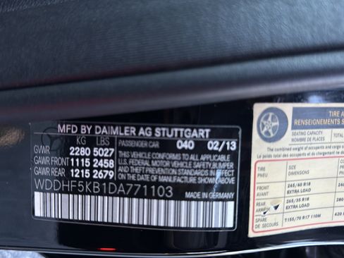 Used 2013 Mercedes-Benz E 350 E 350 Sedan 4D image 38