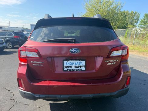Used 2017 Subaru Outback 2.5i Limited AWD/4WD image 7