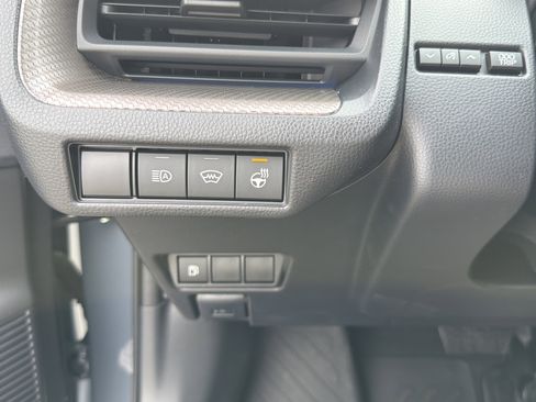 New 2026 Toyota Prius XLE image 18