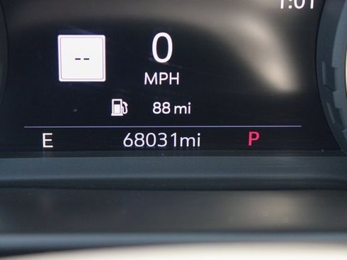 Used 2021 Chevrolet Silverado 1500 LTZ w/ Technology Package image 34