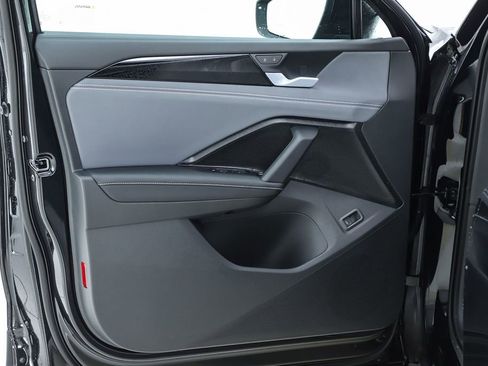 New 2026 Volkswagen Tiguan SE image 56