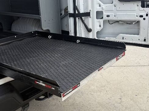 Used 2015 Chevrolet Express 2500 RWD image 33