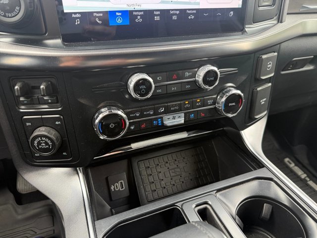 Used 2025 Ford F150 Platinum w/ FX4 Off-Road Package AWD/4WD image 15