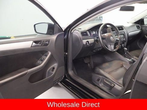 Used 2013 Volkswagen Jetta SE FWD image 7