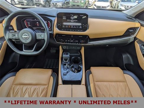 Used 2023 Nissan Rogue Platinum w/ Platinum Premium Package image 17