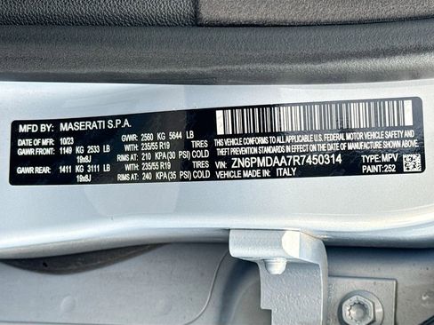 Used 2024 Maserati Grecale GT AWD/4WD image 34
