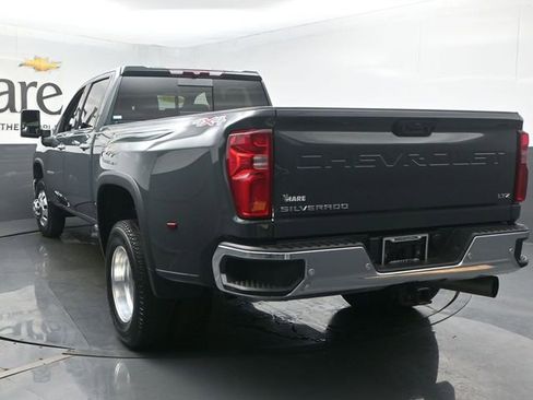 Used 2025 Chevrolet Silverado 3500 LTZ w/ LTZ Plus Package image 33