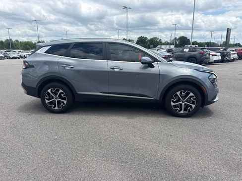Certified 2024 Kia Sportage EX AWD/4WD image 5