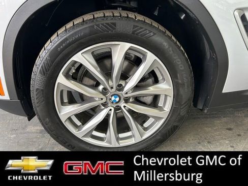 Used 2019 BMW X3 xDrive30i w/ Premium Package AWD/4WD image 9