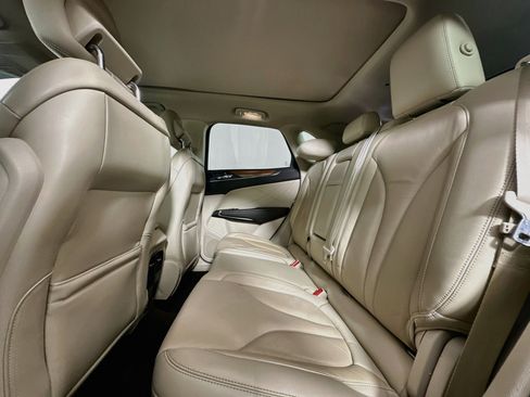 Used 2019 Lincoln MKC Select w/ Select Plus Package FWD image 29