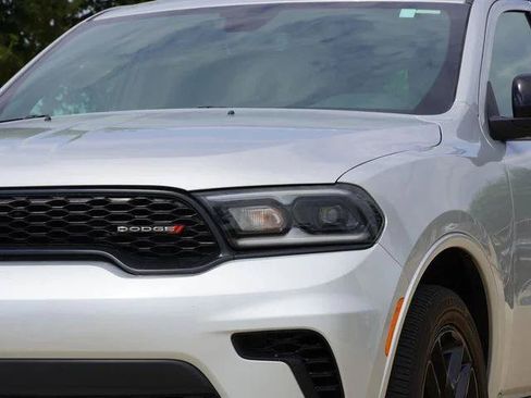 Certified 2025 Dodge Durango GT AWD/4WD image 4