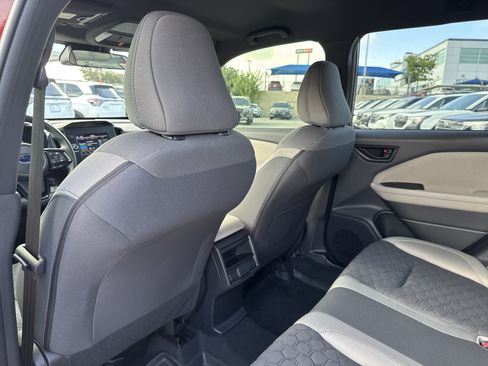 Certified 2025 Subaru Forester w/ Convenience Package #1 AWD/4WD image 34