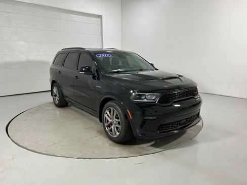 Used 2023 Dodge Durango R/T AWD/4WD image 2