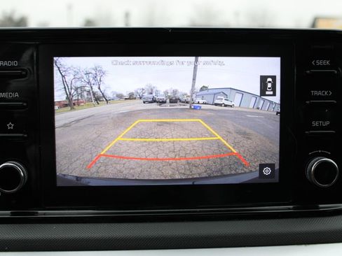 Used 2021 Kia K5 LXS image 32