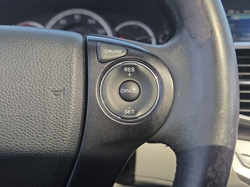 Used 2015 Honda Accord EX-L image 24