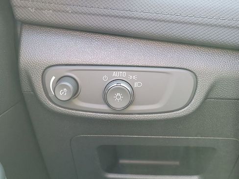 Used 2026 Chevrolet TrailBlazer LT w/ Driver Confidence Package image 17